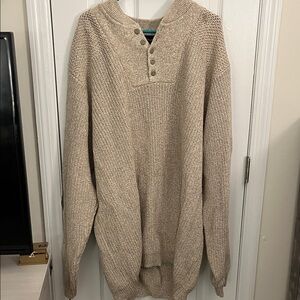Eddie Bauer Men's Tan Crewneck Sweater